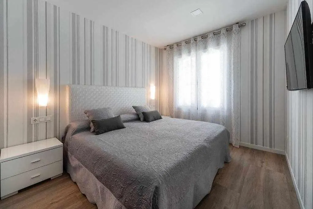 La Concha Beach Deluxe Apartment San Sebastian 0*,  Spain